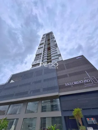 Fachada de um edifício residencial em Lajeado, Brasil.