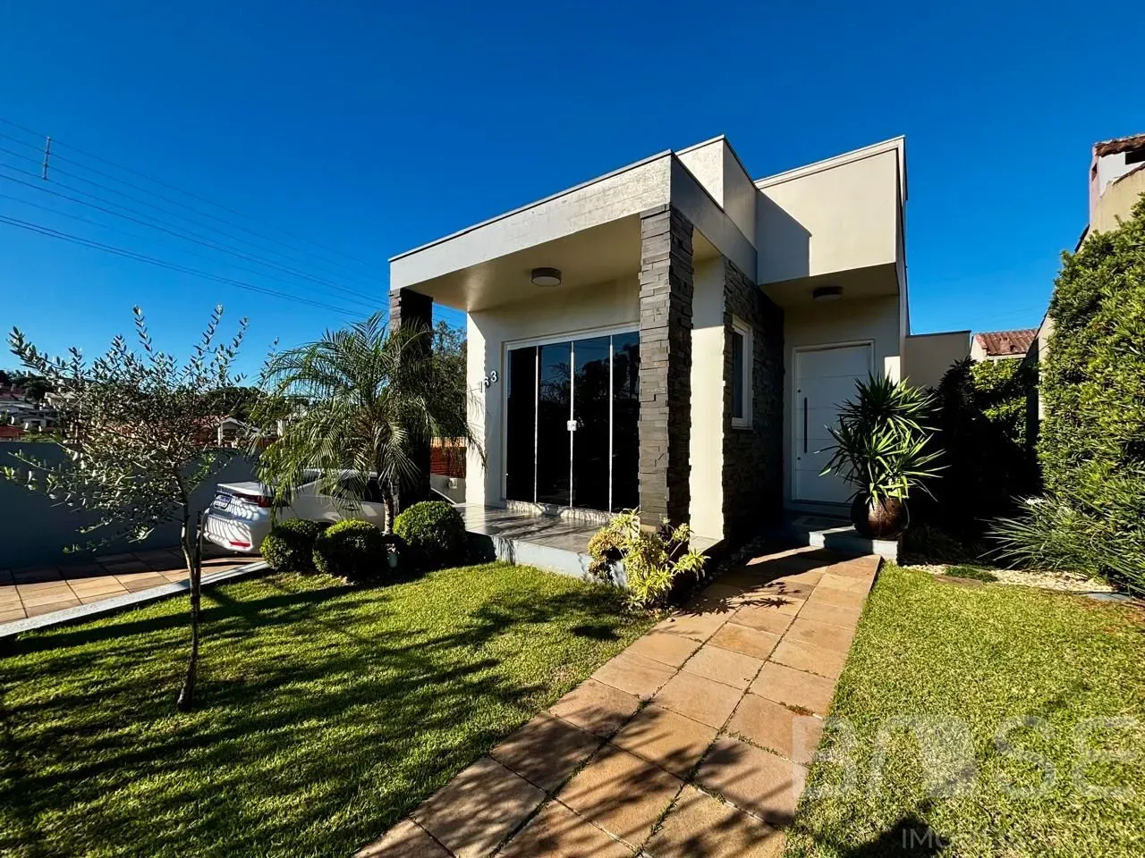 Casa com 3 dormitórios, foto 1