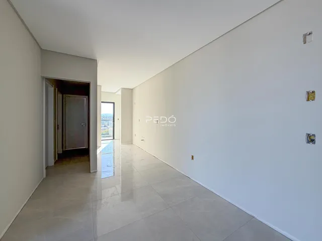 Corredor interno de uma residência em Lajeado, Brasil.