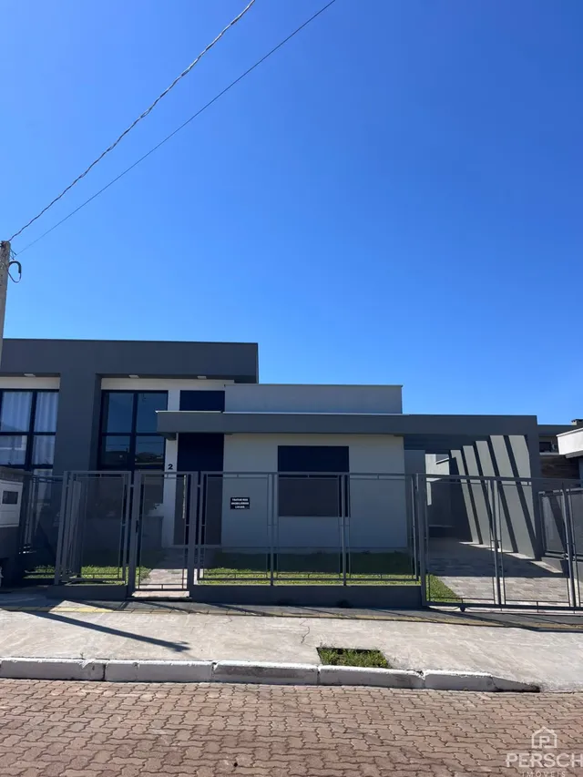 Casa geminada com 3 dormitórios