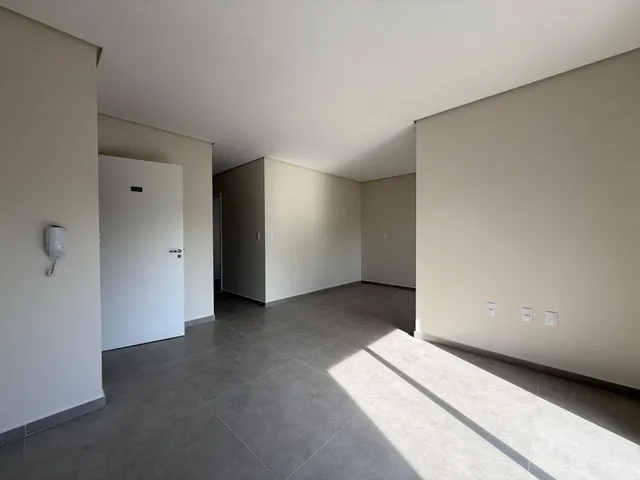 Apartamento com 3 dormitórios, foto 2
