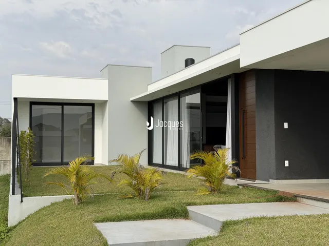 Casa com 3 dormitórios, foto 2