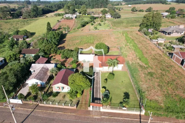 Casa com 2 dormitórios