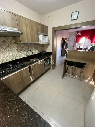 Casa com 3 dormitórios, foto 1