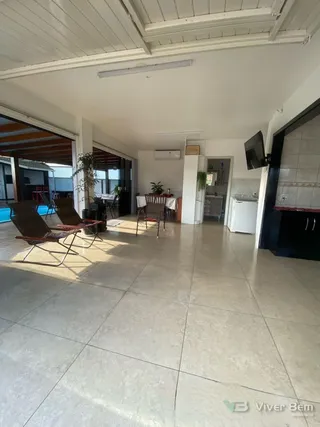 Casa com 3 dormitórios, foto 1