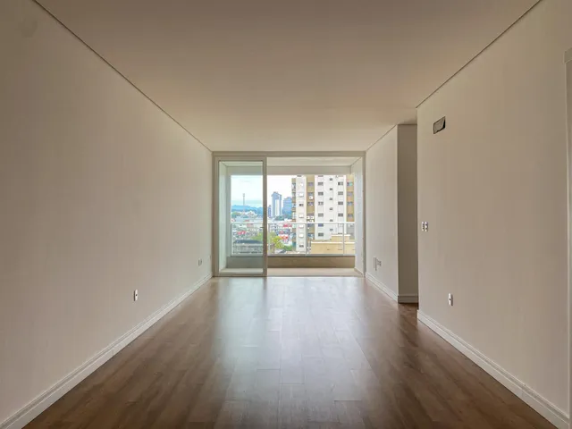 Apartamento com 2 dormitórios, foto 2