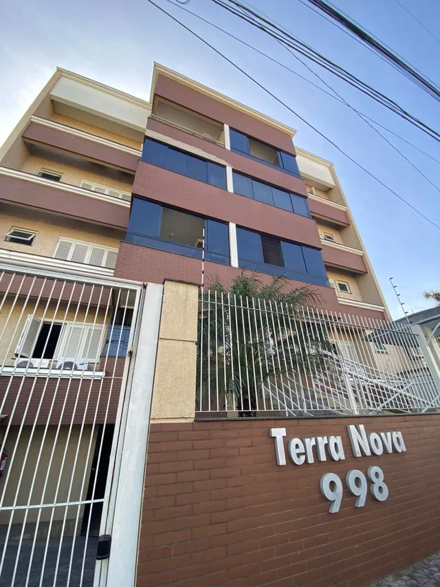Fachada de um prédio residencial na Terra Nova 998 em Lajeado, Brasil.