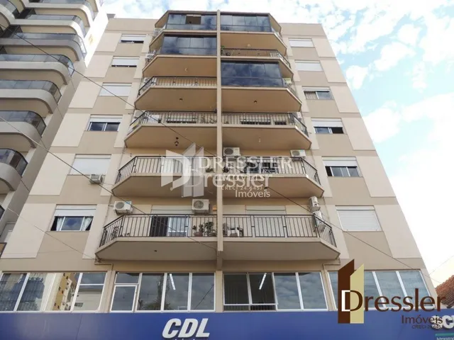 Apartamento com 3 dormitórios