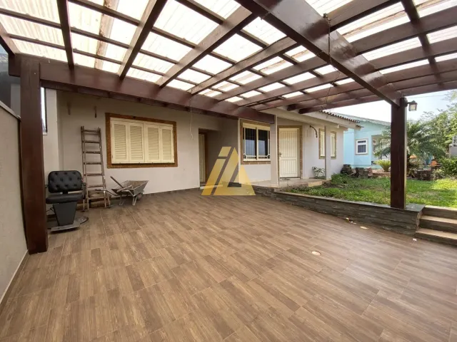 Casa com 3 dormitórios