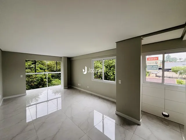 Apartamento com 1 dormitório, foto 2