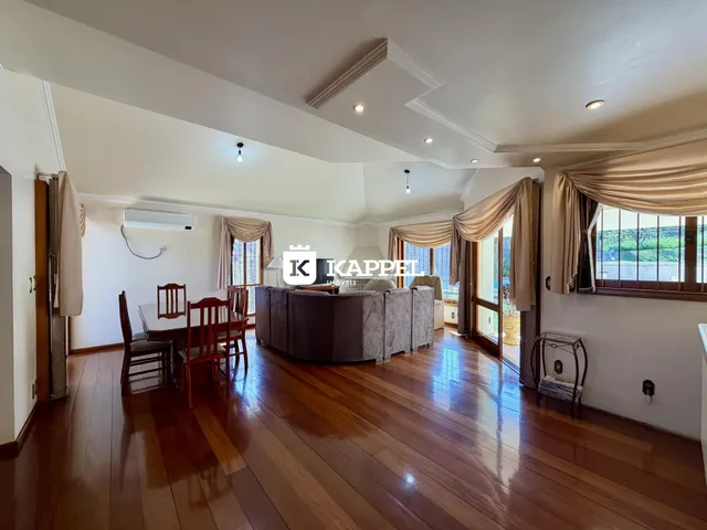 Casa com 4 dormitórios, foto 3