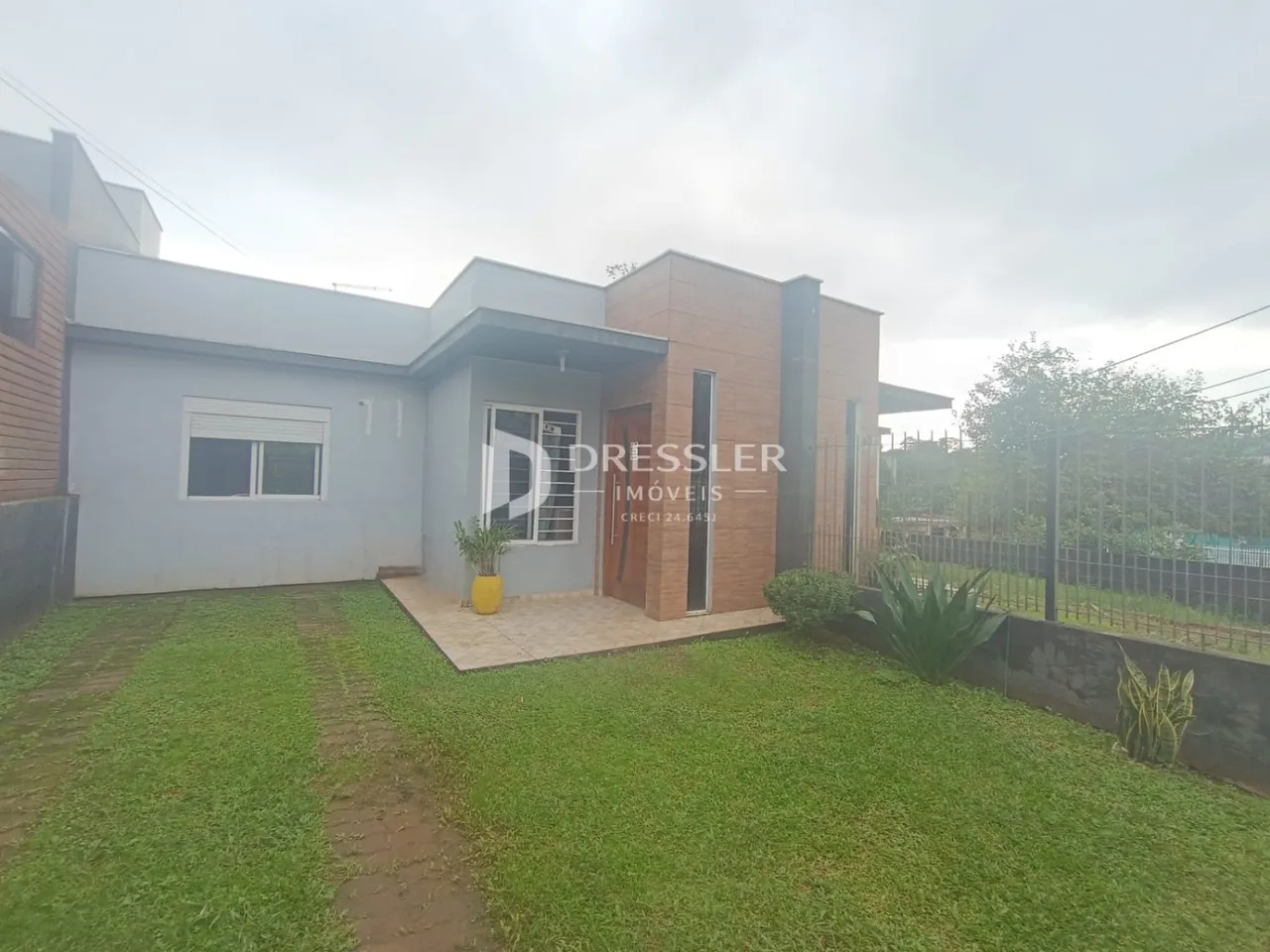 Casa geminada com 2 dormitórios, foto 1