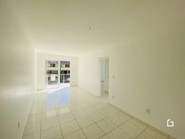 Apartamento com 2 dormitórios, foto 2