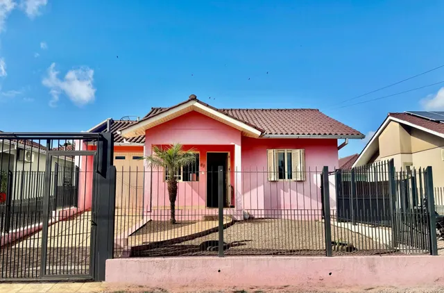 Casa com 2 dormitórios
