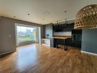 Apartamento com 2 dormitórios, foto 2