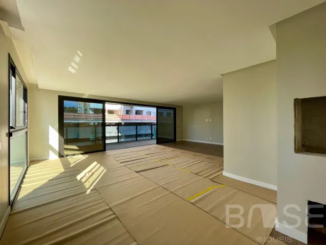 Apartamento com 3 dormitórios, foto 2