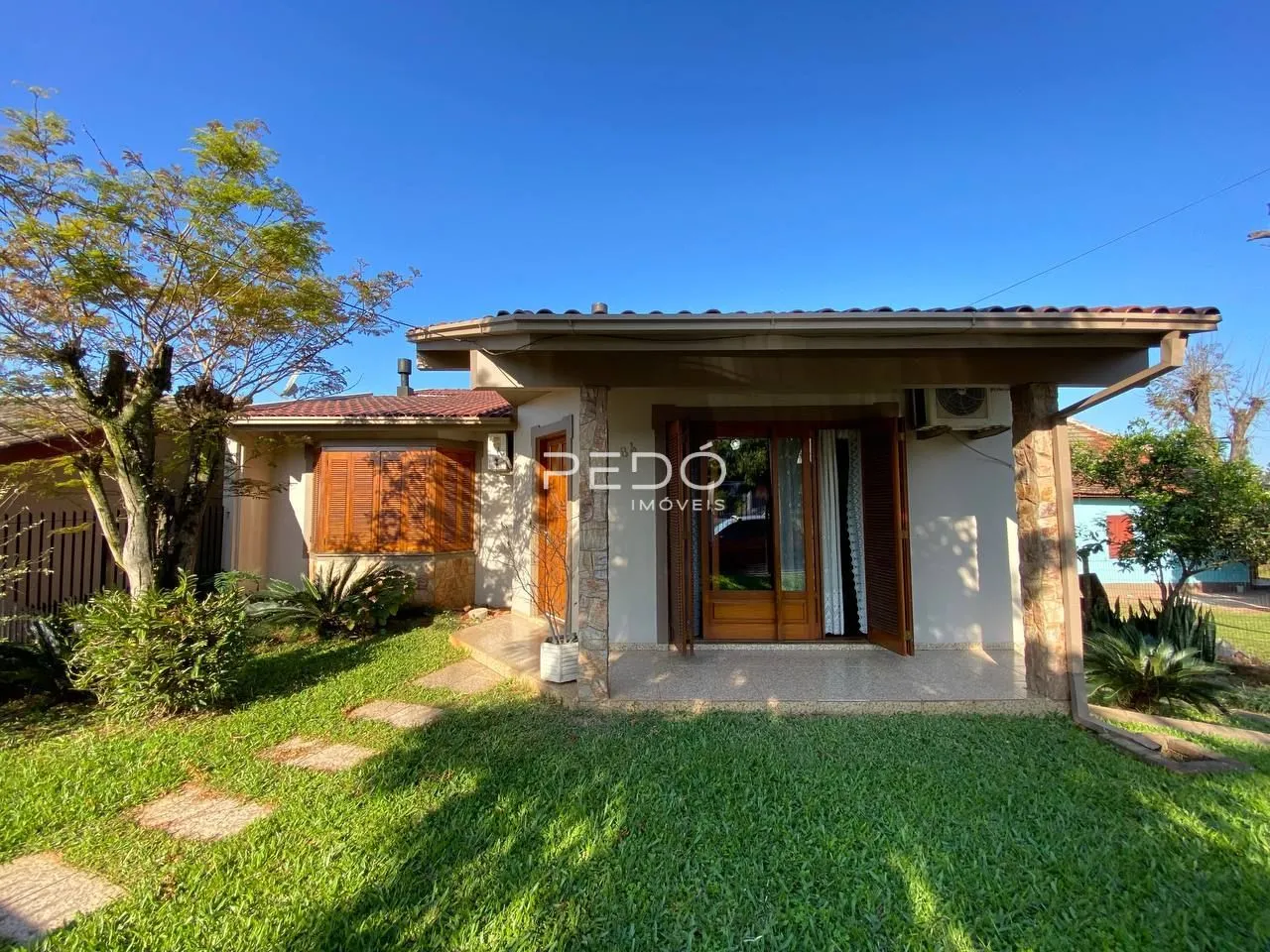 Casa com 3 dormitórios, foto 1
