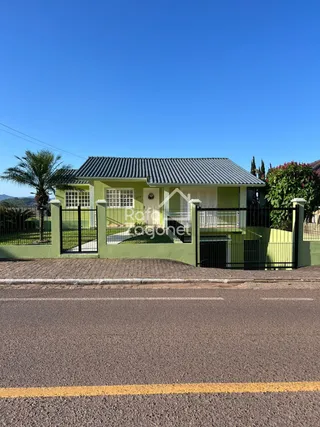 Casa com 2 dormitórios, foto 1