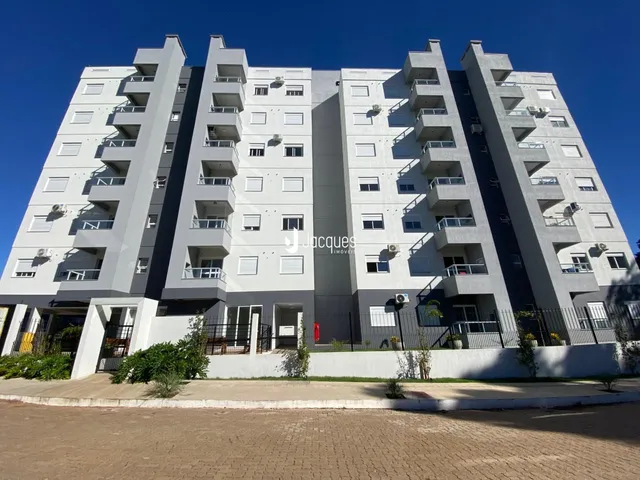 Fachada de um prédio residencial em Lajeado, Brasil.