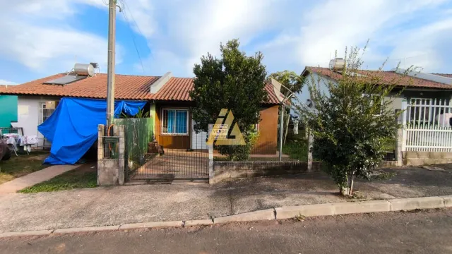 Casa com 2 dormitórios