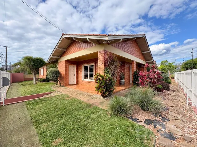 Casa com 3 dormitórios