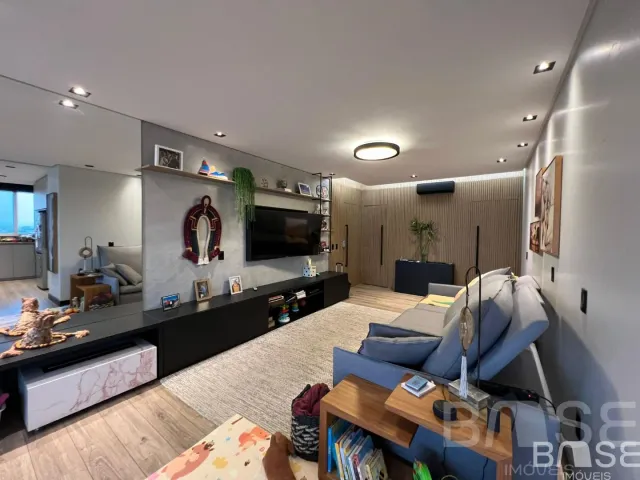 Apartamento com 3 dormitórios, foto 2