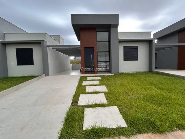 Casa geminada com 2 dormitórios