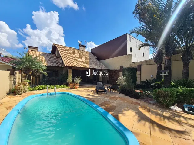 Casa com 3 dormitórios