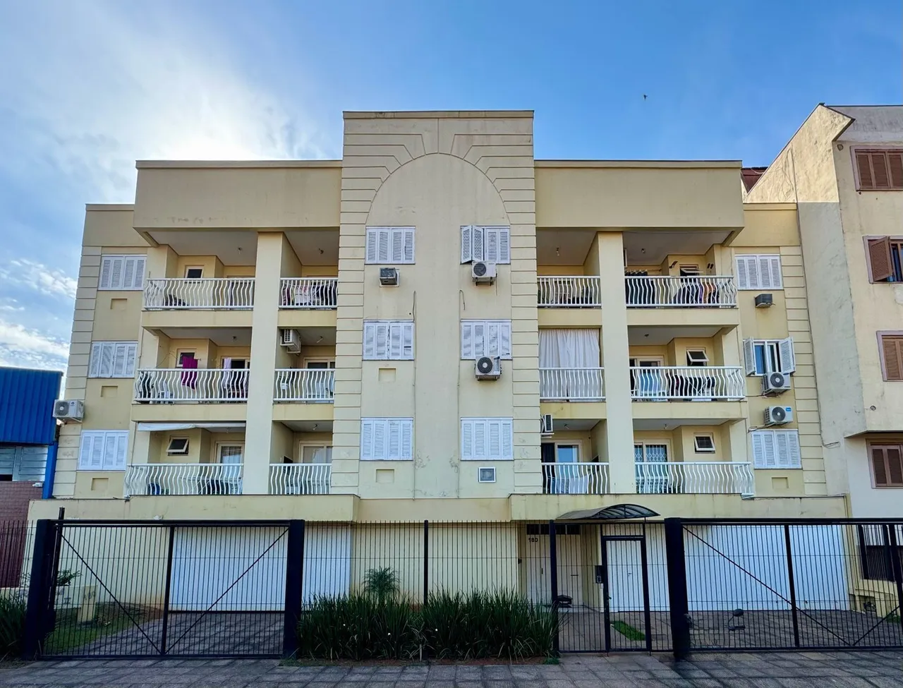 Apartamento com 2 dormitórios, foto 1