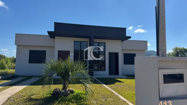 Casa geminada com 2 dormitórios, foto 2