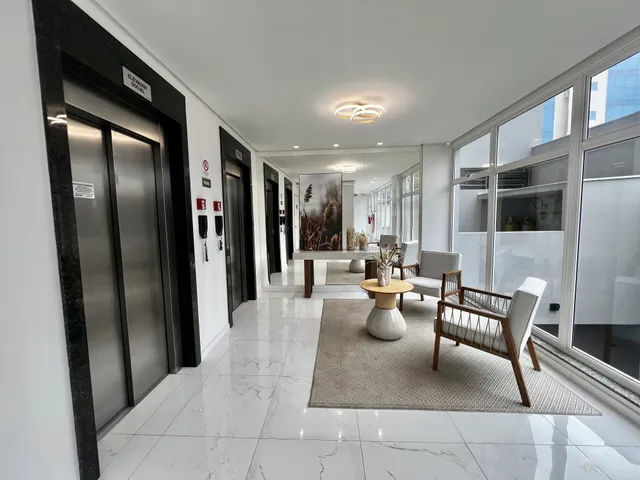 Apartamento com 2 dormitórios, foto 2