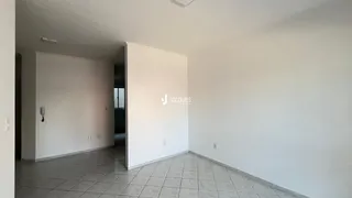 Apartamento com 1 dormitório, foto 2