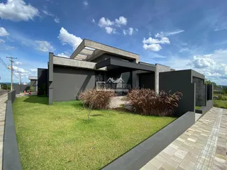 Casa com 5 dormitórios, foto 1