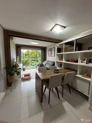 Apartamento com 2 dormitórios, foto 2