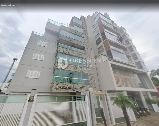 Fachada de um prédio residencial em Lajeado, Brasil.