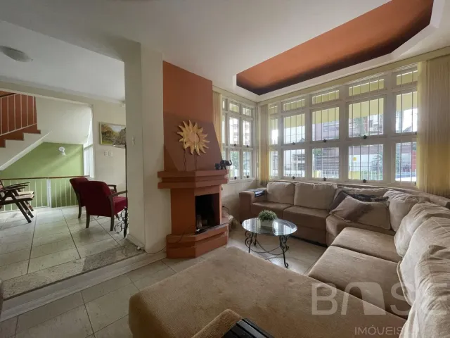 Casa com 6 dormitórios, foto 5