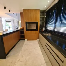 Casa com 4 dormitórios, foto 14