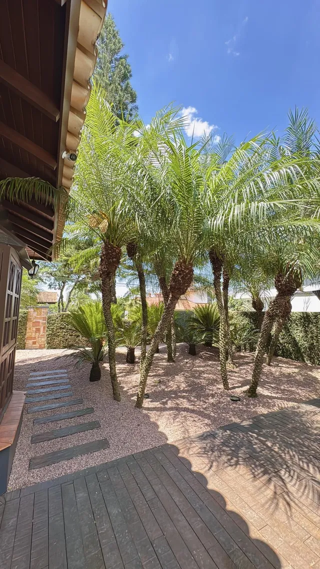 Casa com 5 dormitórios, foto 4