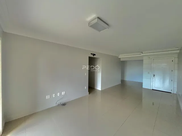 Hall de entrada de um imóvel em Lajeado.