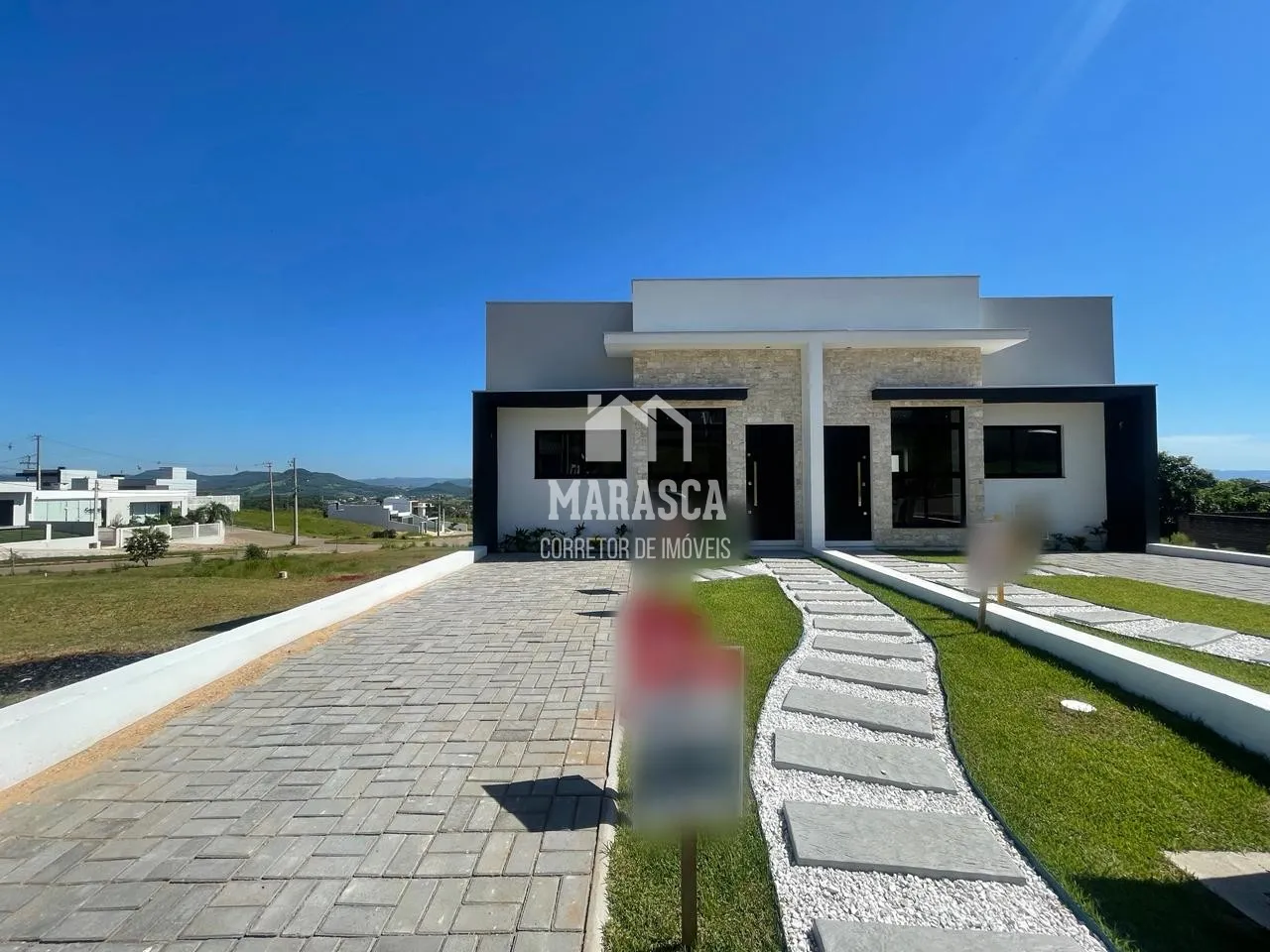 Casa geminada com 2 dormitórios, foto 1