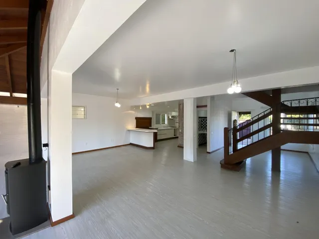 Casa com 4 dormitórios, foto 2