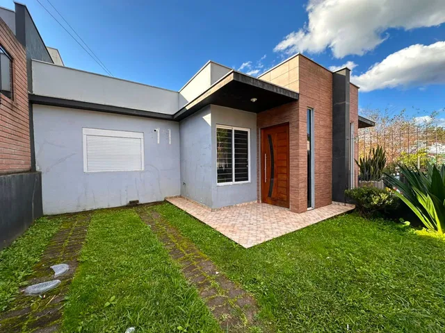 Casa geminada com 2 dormitórios