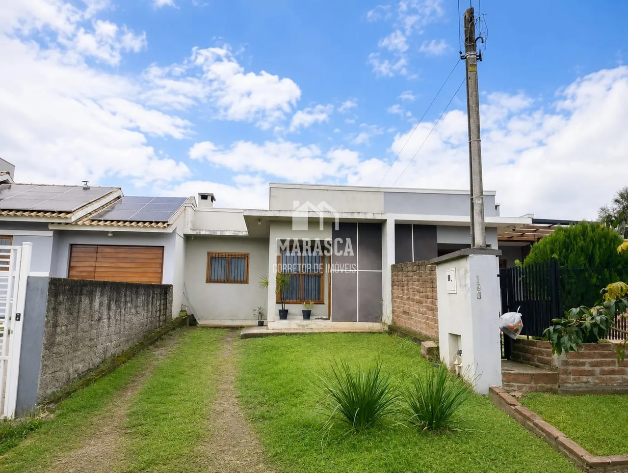 Casa geminada com 2 dormitórios, foto 1