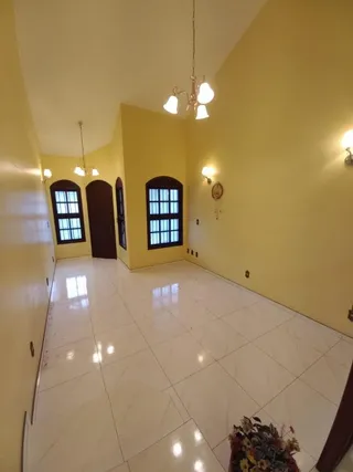 Casa com 4 dormitórios, foto 2