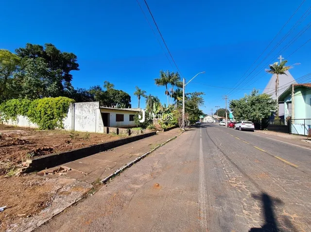 Vista da rua e limite de propriedade em Lajeado.