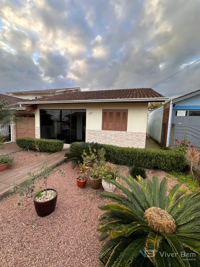 Casa com 2 dormitórios