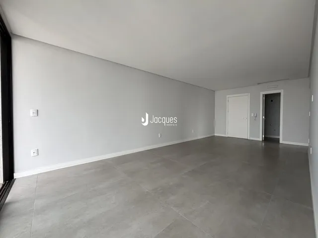 Apartamento com 3 dormitórios, foto 3
