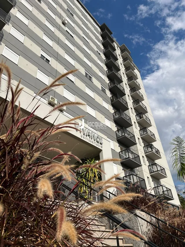 Apartamento com 2 dormitórios