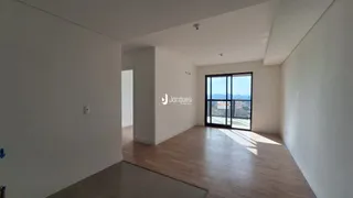 Apartamento com 3 dormitórios, foto 2