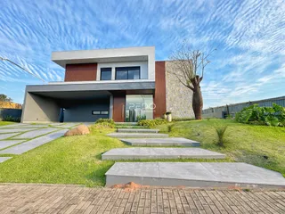 Casa com 6 dormitórios, foto 2